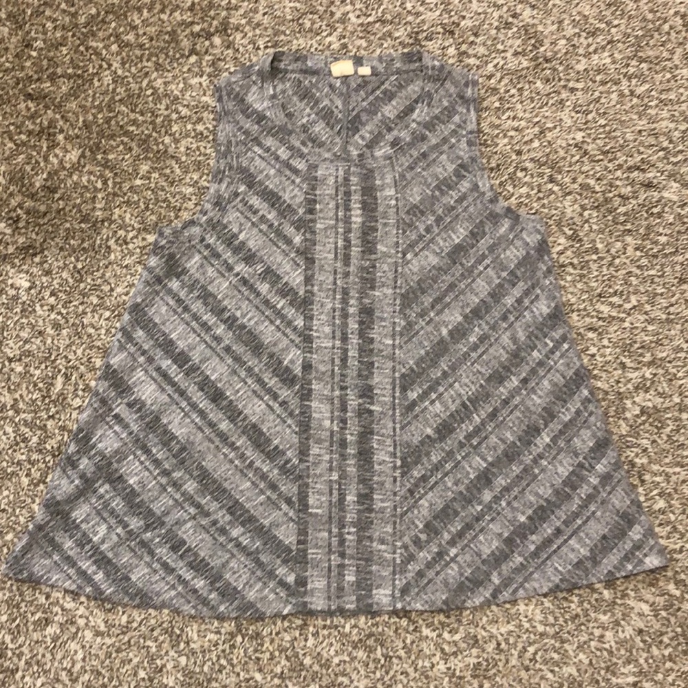 GAP Gray Knit Tank Top
